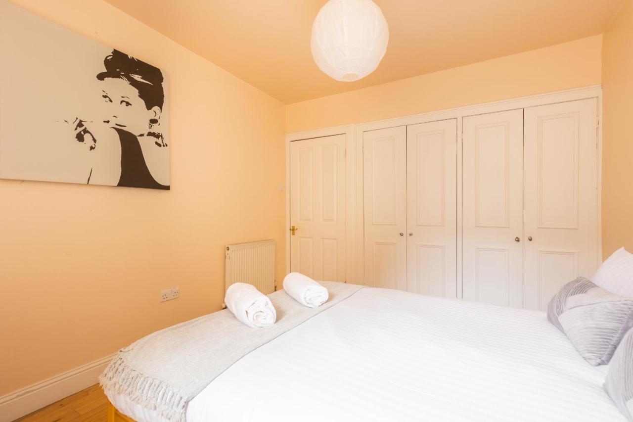 Amazing Castle View Apartment Edinburgh Ngoại thất bức ảnh